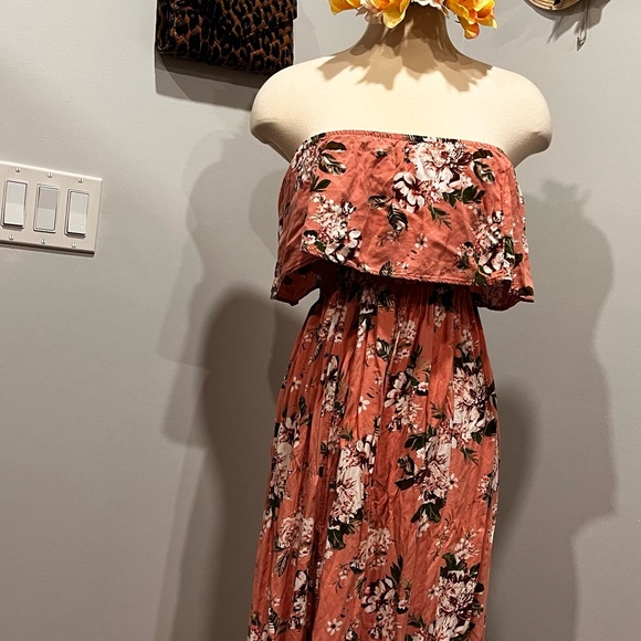 Floral Dress - Picture 4 of 4